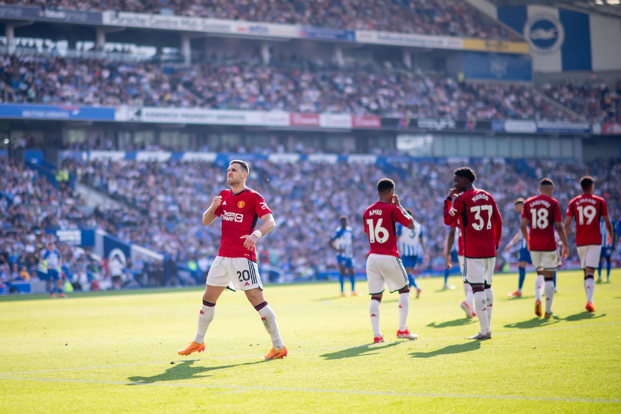 许多活动组 许多活动组